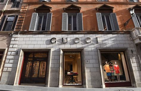 full name of designer gucci|guccio gucci educational background.